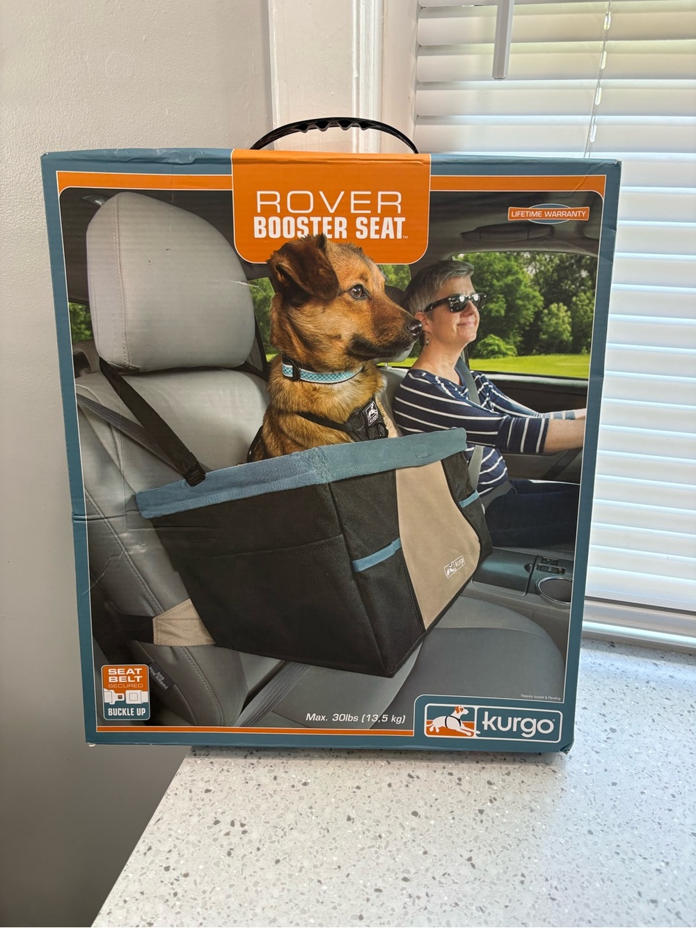 New in Box Kurgo Rover Dog Booster Seat